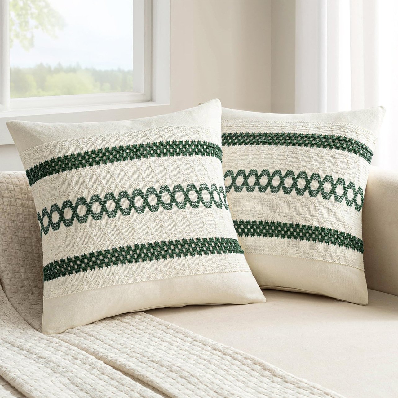 Sofa cushion - Image 4